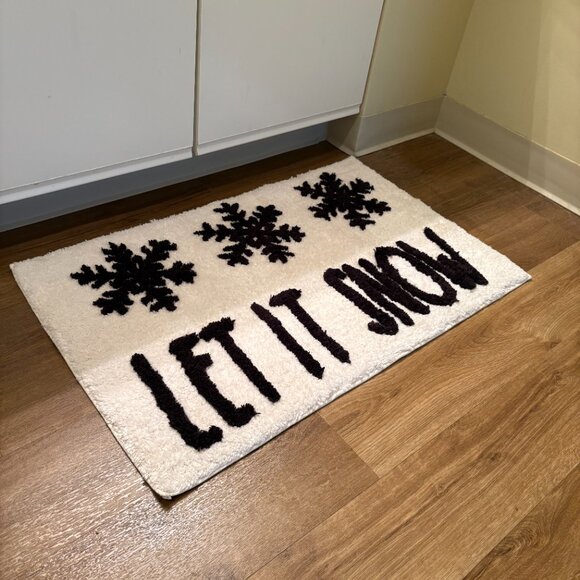 Festive Rae Dunn Bath Rug - Picture 3 of 3